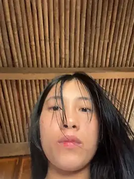 Snapshot of EmLy02 chatting on May 7, 2026, 1:55 am EmLy02 online show from May 7, 2026, 1:55 am