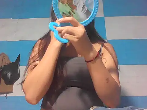 Snapshot of fanchunn chatting on September 30, 2025, 12:37 am fanchunn online show from September 30, 2025, 12:37 am