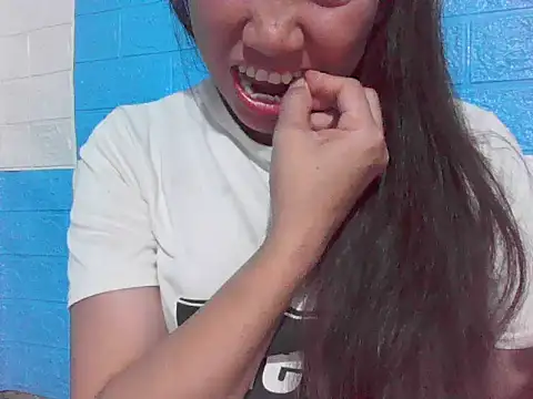 Snapshot of fanchunn chatting on October 5, 2025, 11:52 am fanchunn online show from October 5, 2025, 11:52 am