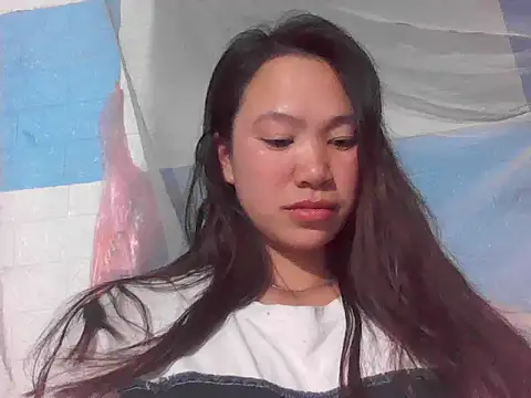 fanchunn online show from November 11, 2025, 9:59 pm