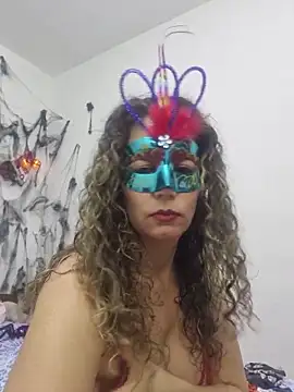 Snapshot of Nina_vallon chatting on October 24, 2025, 10:44 am Nina vallon online show from October 24, 2025, 10:44 am