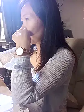 Joanna1122 online show from December 3, 2025, 1:46 am