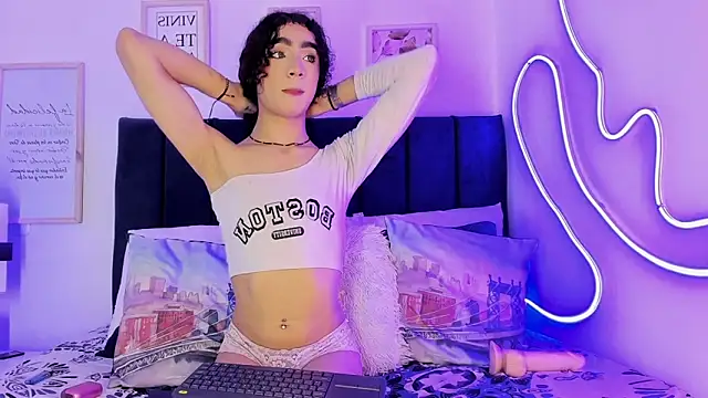 Snapshot of Ballesteros_ chatting on October 20, 2025, 9:32 am Ballesteros  online show from October 20, 2025, 9:32 am