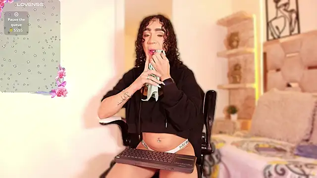 Ballesteros  online show from February 10, 2026, 3:32 am