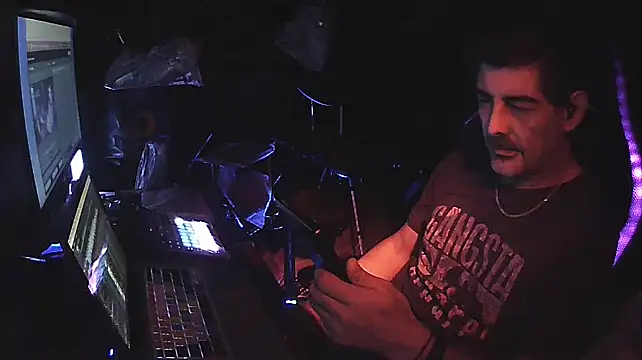 Rod Contreras ARG online show from November 9, 2025, 2:54 am