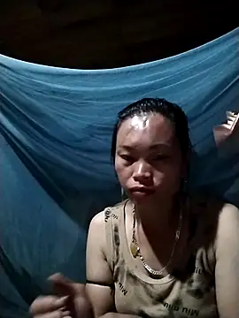   Ngoc20   online show from October 21, 2025, 5:19 am