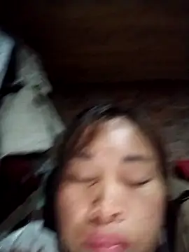   Ngoc20   online show from March 16, 2026, 12:31 pm