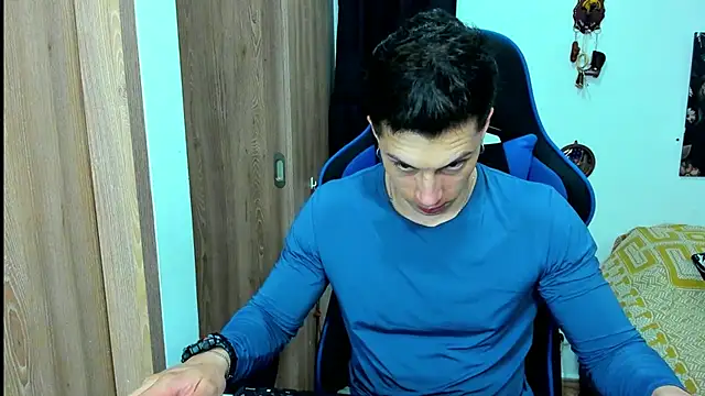 javiersexymann online show from January 19, 2025, 2:25 am