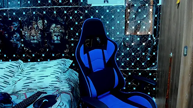 Snapshot of javiersexymann chatting on February 17, 2026, 5:30 pm javiersexymann online show from February 17, 2026, 5:30 pm