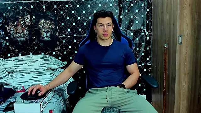 Snapshot of javiersexymann chatting on March 2, 2026, 2:03 am javiersexymann online show from March 2, 2026, 2:03 am