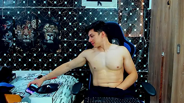 Snapshot of javiersexymann chatting on March 11, 2026, 8:04 pm javiersexymann online show from March 11, 2026, 8:04 pm