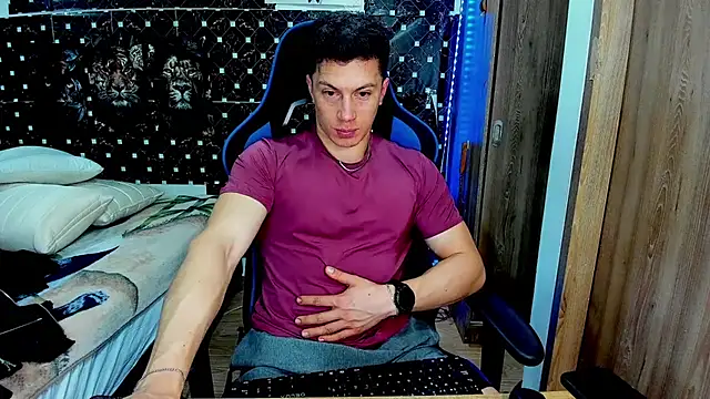 javiersexymann online show from July 28, 2026, 4:41 am