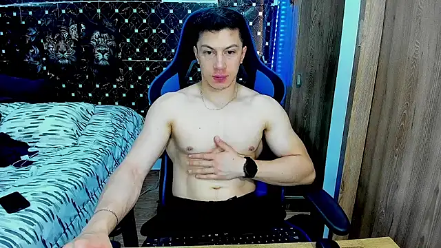 javiersexymann online show from July 28, 2026, 7:26 pm