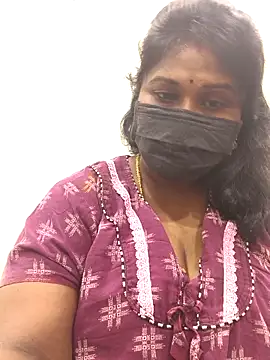 chaitara-reddy online show from May 11, 2026, 4:04 pm
