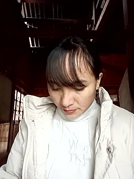 Mini3333 online show from January 8, 2026, 2:03 am