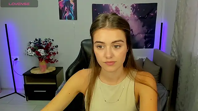 TracySpark online show from September 18, 2025, 10:06 am