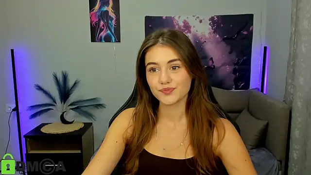 TracySpark online show from October 24, 2025, 6:54 am