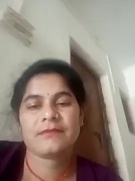 JULEE-740 online show from November 18, 2025, 9:47 am