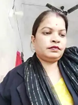 Snapshot of Rajnee33A chatting on November 6, 2025, 11:22 am Rajnee33A online show from November 6, 2025, 11:22 am