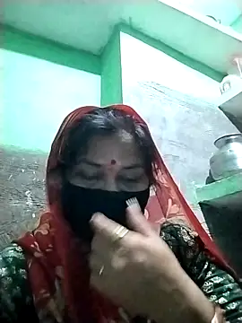 Snapshot of Rajnee33A chatting on April 14, 2026, 12:27 am Rajnee33A online show from April 14, 2026, 12:27 am