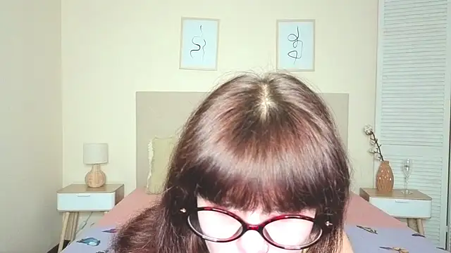 Snapshot of Real_nature__ chatting on October 17, 2025, 5:32 am Real nature online show from October 17, 2025, 5:32 am