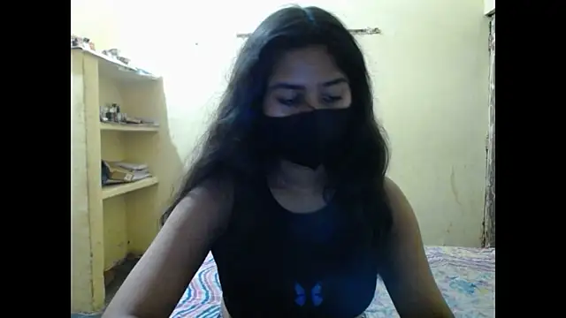 Snapshot of Vanya_7 chatting on October 2, 2025, 7:15 am Vanya 7 online show from October 2, 2025, 7:15 am