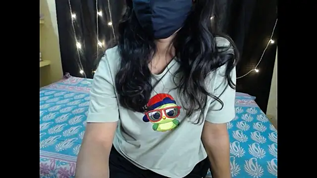 Vanya 7 online show from November 14, 2025, 5:11 pm