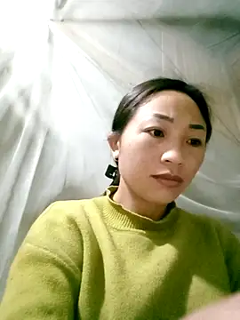 Snapshot of lucybaby00 chatting on February 6, 2026, 11:19 pm lucybaby00 online show from February 6, 2026, 11:19 pm