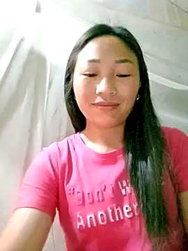 Snapshot of lucybaby00 chatting on March 3, 2026, 10:37 pm lucybaby00 online show from March 3, 2026, 10:37 pm