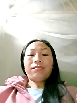 Snapshot of lucybaby00 chatting on March 9, 2026, 10:14 pm lucybaby00 online show from March 9, 2026, 10:14 pm