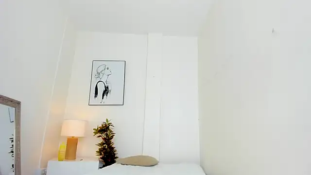 Snapshot of emy_barnert chatting on October 25, 2025, 1:07 pm emy barnert online show from October 25, 2025, 1:07 pm