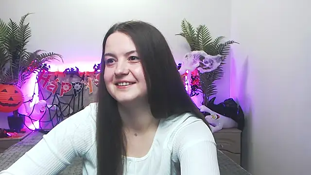 Snapshot of MavkaCute chatting on October 28, 2025, 7:16 pm MavkaCute online show from October 28, 2025, 7:16 pm