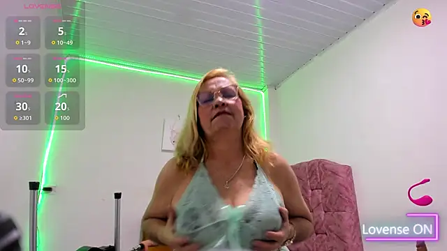 Snapshot of esmeraldaladys chatting on June 20, 2026, 7:16 pm esmeraldaladys online show from June 20, 2026, 7:16 pm