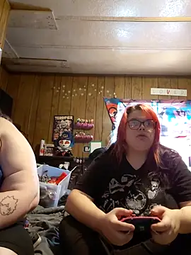 GoddessDess online show from May 18, 2026, 4:02 pm