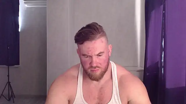 Snapshot of ThorHemsworthRU chatting on November 7, 2025, 6:35 am ThorHemsworthRU online show from November 7, 2025, 6:35 am