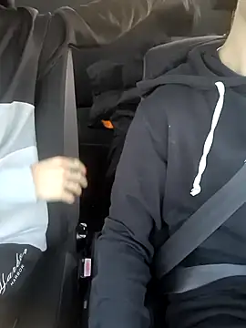 MilotheSwitch online show from October 26, 2025, 4:46 pm