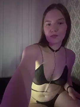 -Cherry69- online show from September 13, 2025, 12:38 pm