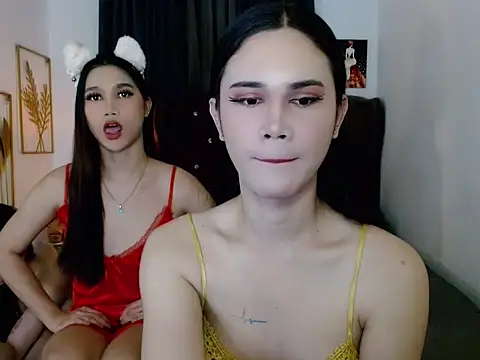 Snapshot of airyloove chatting on October 17, 2025, 11:40 pm airyloove online show from October 17, 2025, 11:40 pm