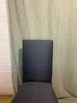 Snapshot of Tukatita69 chatting on October 4, 2025, 1:36 am Tukatita69 online show from October 4, 2025, 1:36 am