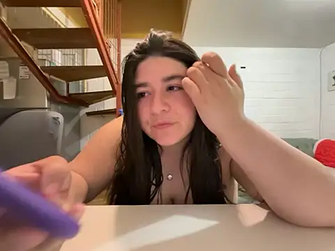 Snapshot of Tukatita69 chatting on December 1, 2025, 2:27 am Tukatita69 online show from December 1, 2025, 2:27 am