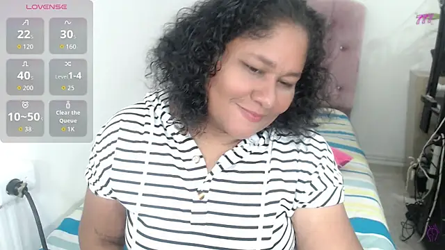 Snapshot of abigail_21_ chatting on April 13, 2026, 7:08 pm abigail 21 online show from April 13, 2026, 7:08 pm