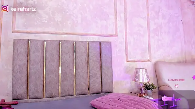 Keirahartz online show from January 11, 2026, 4:06 am