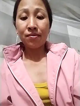 cute love00 online show from November 8, 2025, 10:15 am