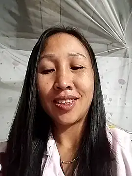 cute love00 online show from January 19, 2026, 1:37 pm