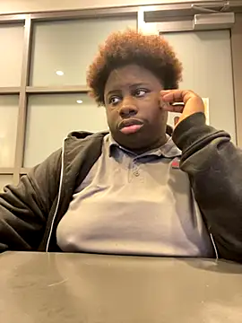 Snapshot of Breezylws chatting on October 1, 2025, 6:19 am Breezylws online show from October 1, 2025, 6:19 am