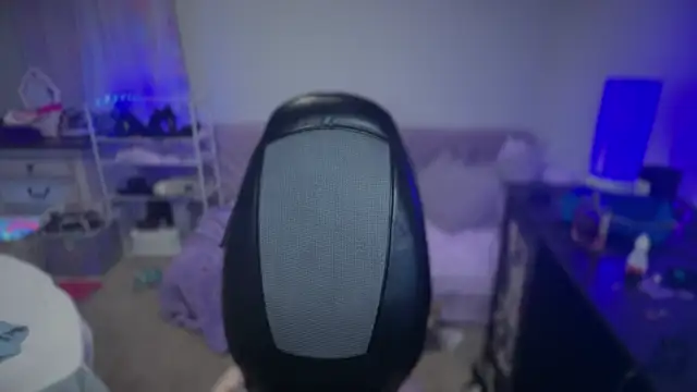 bbgurlnickii online show from November 16, 2025, 3:23 am