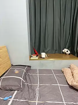 Snapshot of Hdmhdm-0022 chatting on September 21, 2025, 2:29 pm Hdmhdm-0022 online show from September 21, 2025, 2:29 pm