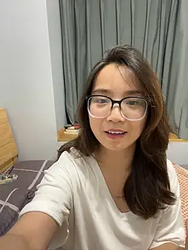 Snapshot of Hdmhdm-0022 chatting on October 7, 2025, 4:04 pm Hdmhdm-0022 online show from October 7, 2025, 4:04 pm