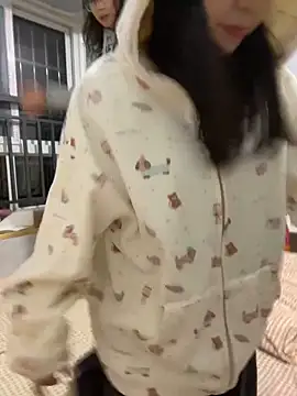 Snapshot of Hdmhdm-0022 chatting on October 25, 2025, 3:07 pm Hdmhdm-0022 online show from October 25, 2025, 3:07 pm