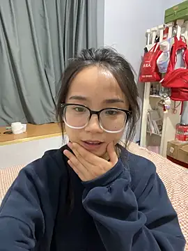 Snapshot of Hdmhdm-0022 chatting on November 2, 2025, 2:30 pm Hdmhdm-0022 online show from November 2, 2025, 2:30 pm